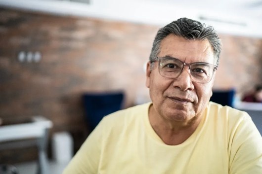 ¿Dónde guardar mi dinero y protegerlo? Tips para adultos mayores