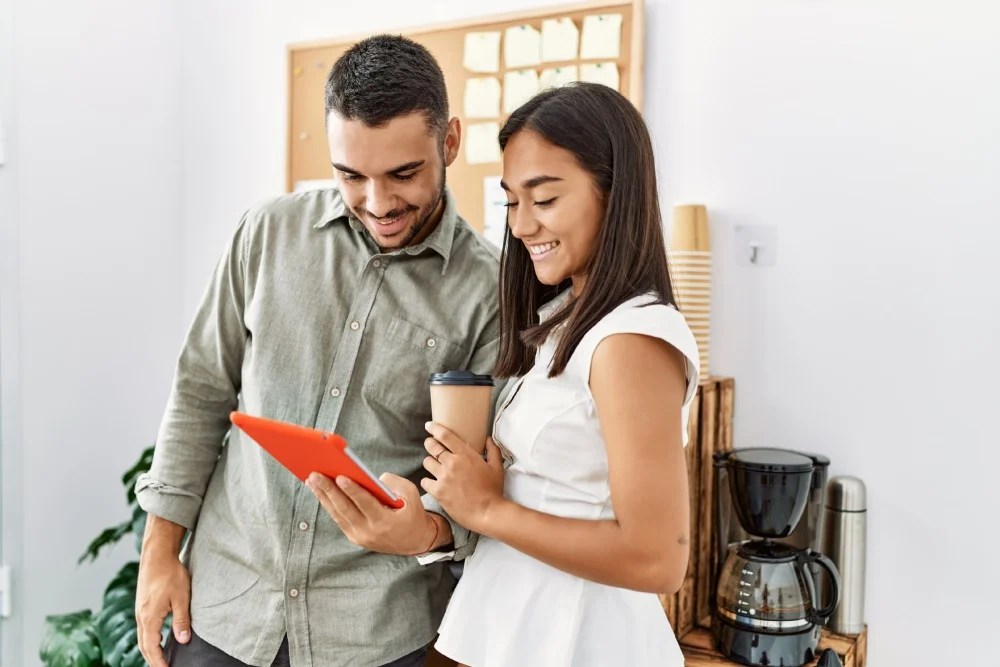 como llevar las finanzas en pareja