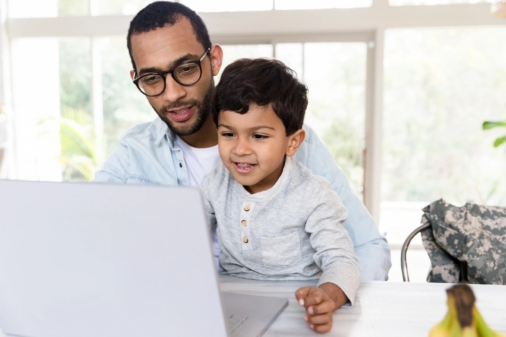 ¿Cómo enseñar a los niños a ahorrar?