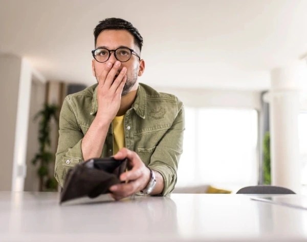 5 Estrategias Prácticas para Salir de Deudas y Construir un Futuro Sólido