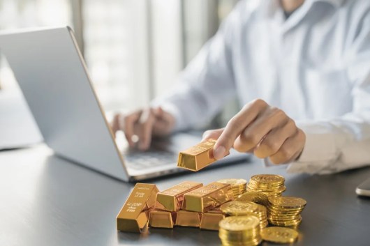 ¿Es bueno invertir en oro? Ventajas, riesgos y cómo hacerlo