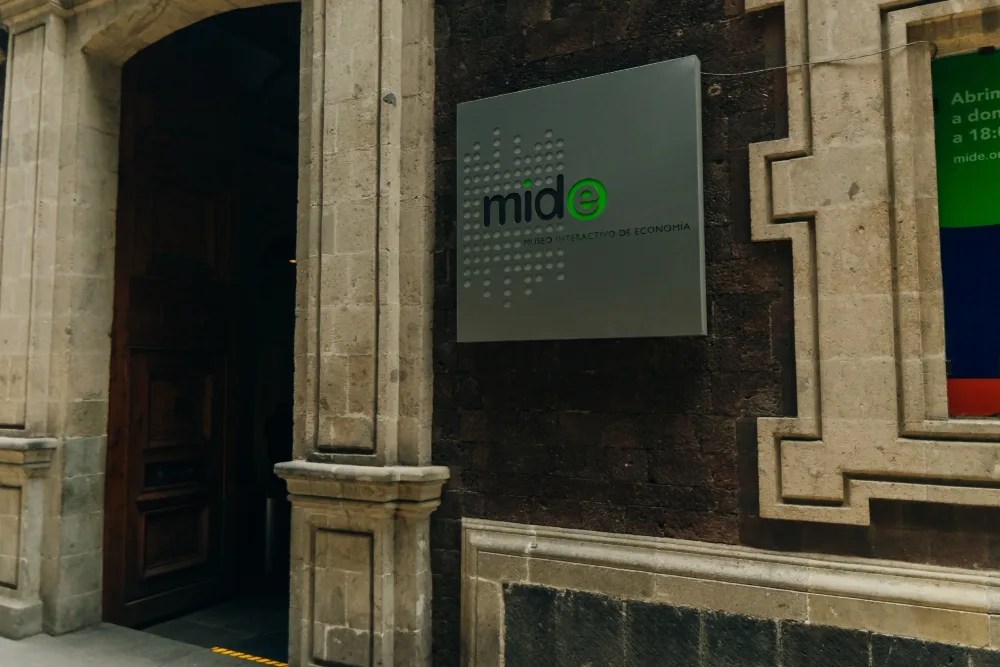 museo interactivo de economía para aprender finanzas personales