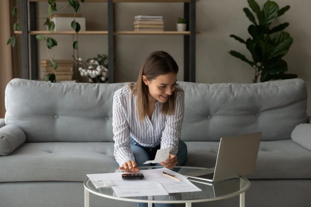 ¿Cómo calcular monto total de un préstamo con un simulador?